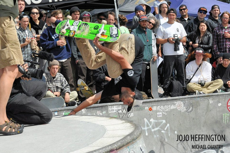JoJo Heffington Handplant Chilibowl